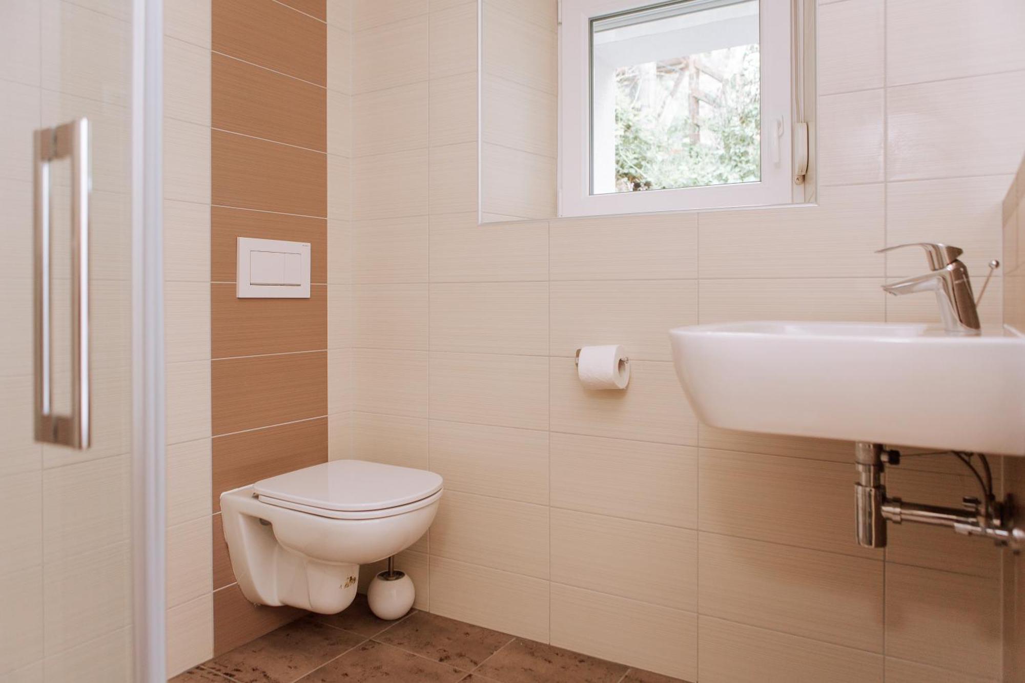 Gostisce Krivograd Hotell Prevalje Rom bilde