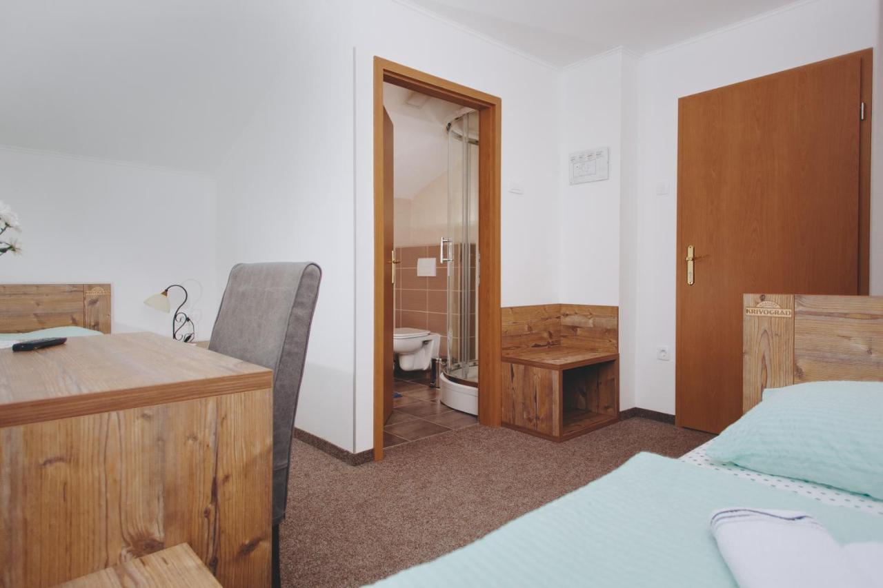 Gostisce Krivograd Hotell Prevalje Eksteriør bilde